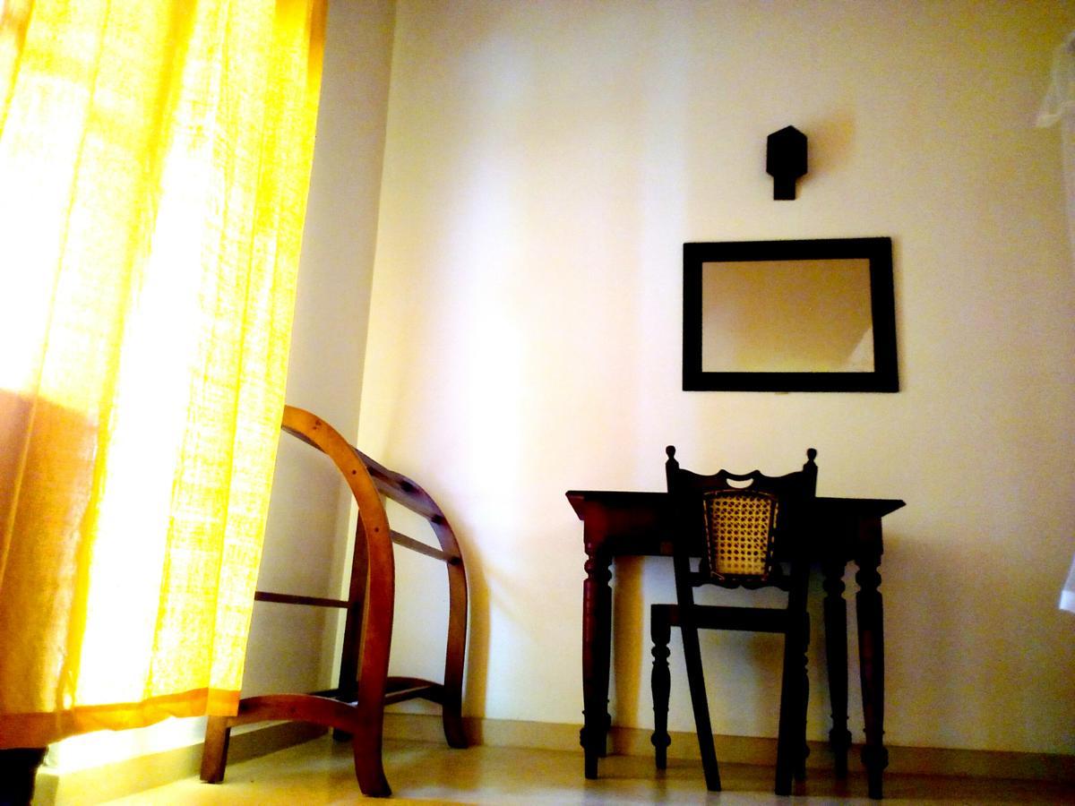 Sleepy Head Guesthouse Unawatuna Luaran gambar