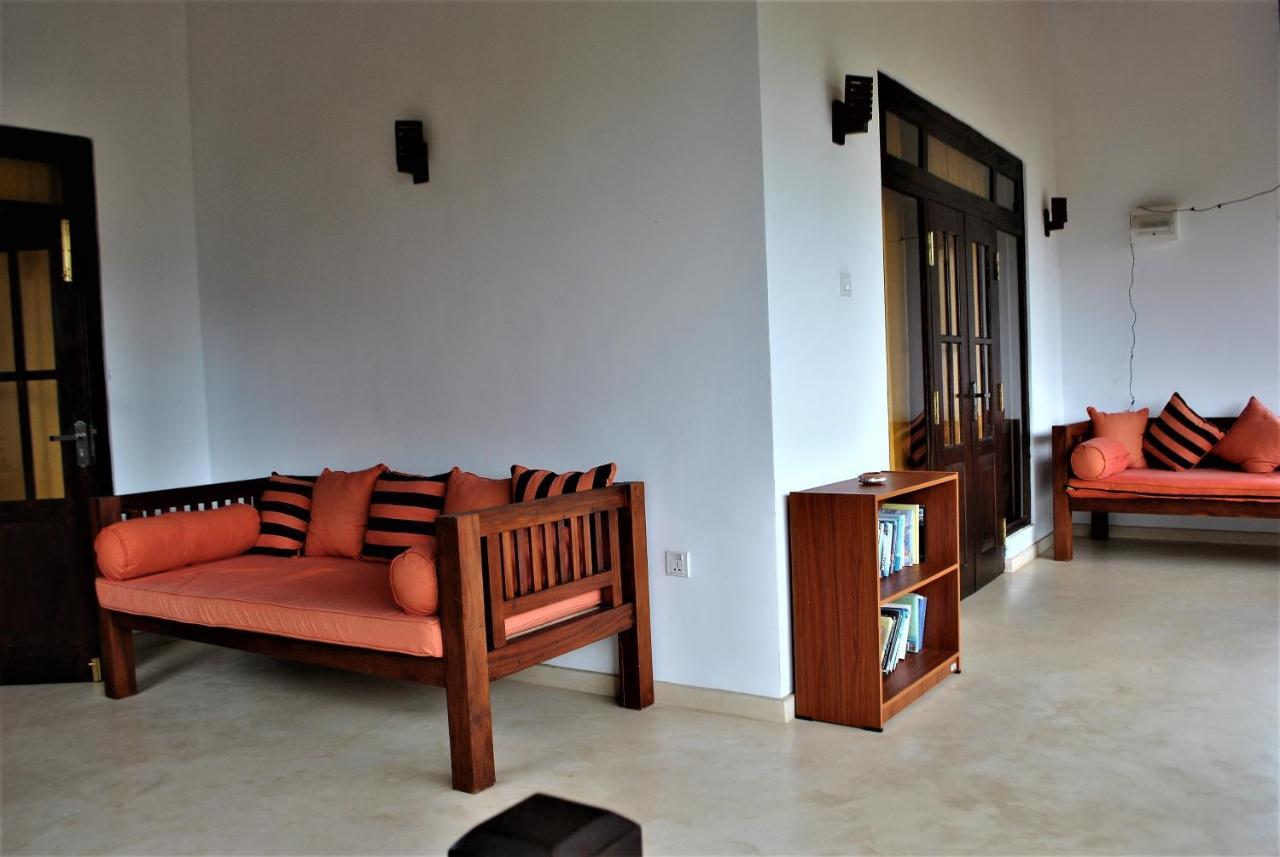 Sleepy Head Guesthouse Unawatuna Luaran gambar